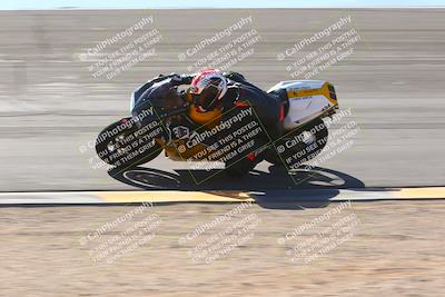 media/Jan-14-2024-SoCal Trackdays (Sun) [[2e55ec21a6]]/Bowl (11am)/